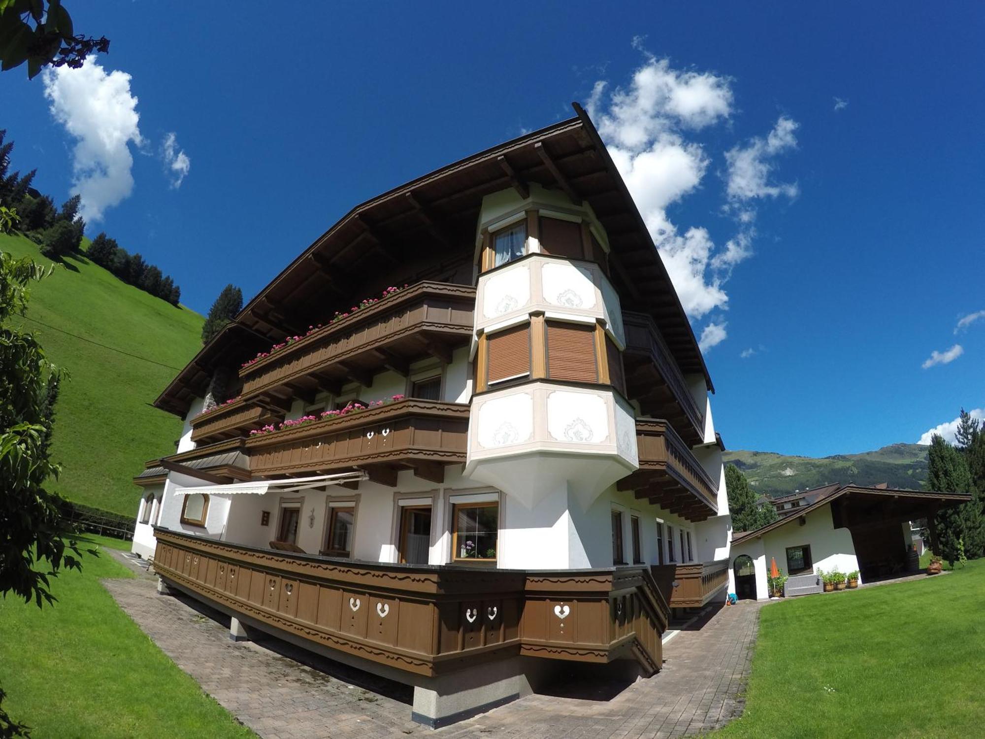 Gaestehaus Alpenland Tux Exteriér fotografie